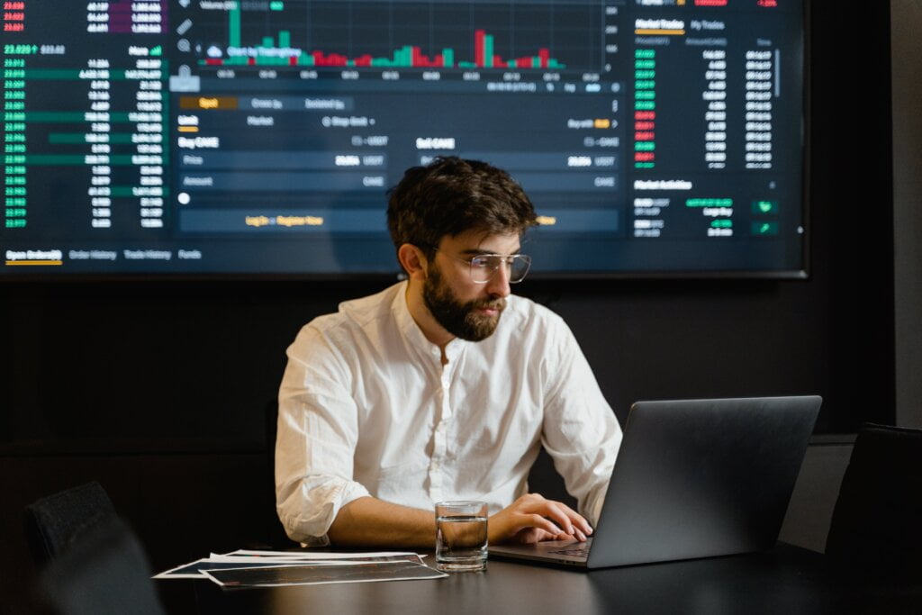 How to Choose the Right MarTech Tools for Your Business 2 How to Choose the Right MarTech Tools